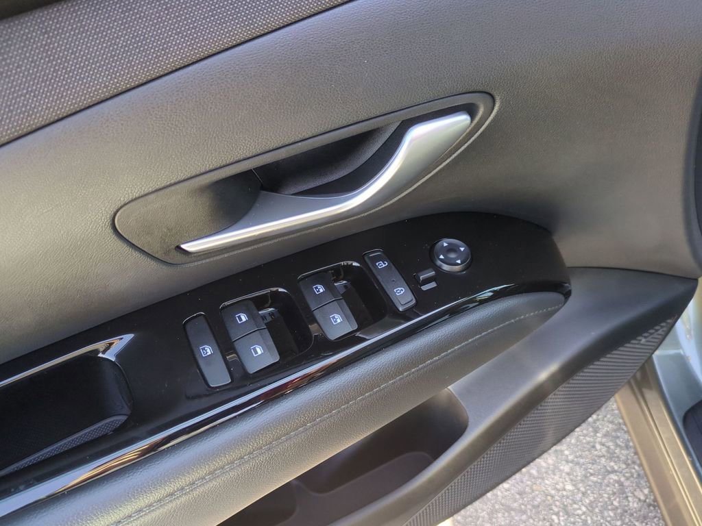 Used 2022 Hyundai Tucson Limited w/ Cargo Package image 14