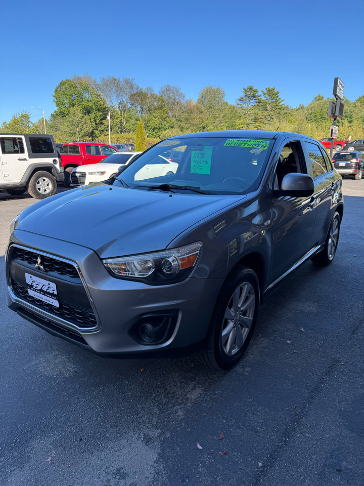 Used 2015 Mitsubishi Outlander Sport ES image 4