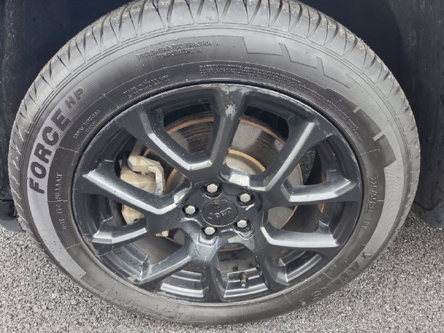 Used 2023 Jeep Compass Latitude AWD/4WD image 9