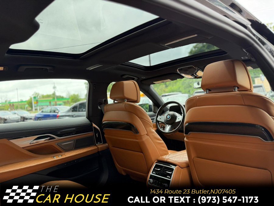 Used 2022 BMW 750Li xDrive AWD/4WD image 22