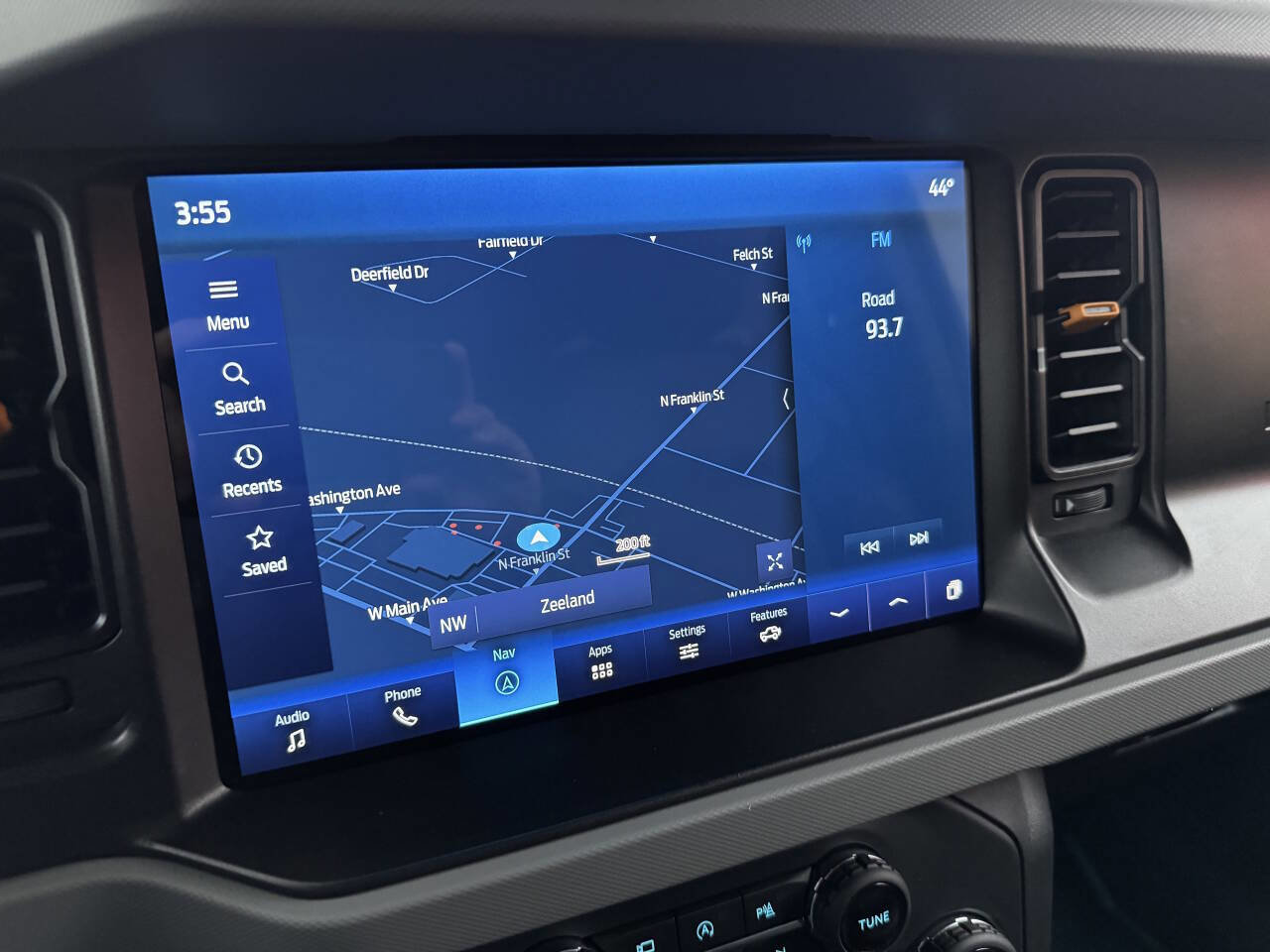 Used 2023 Ford Bronco Badlands image 11