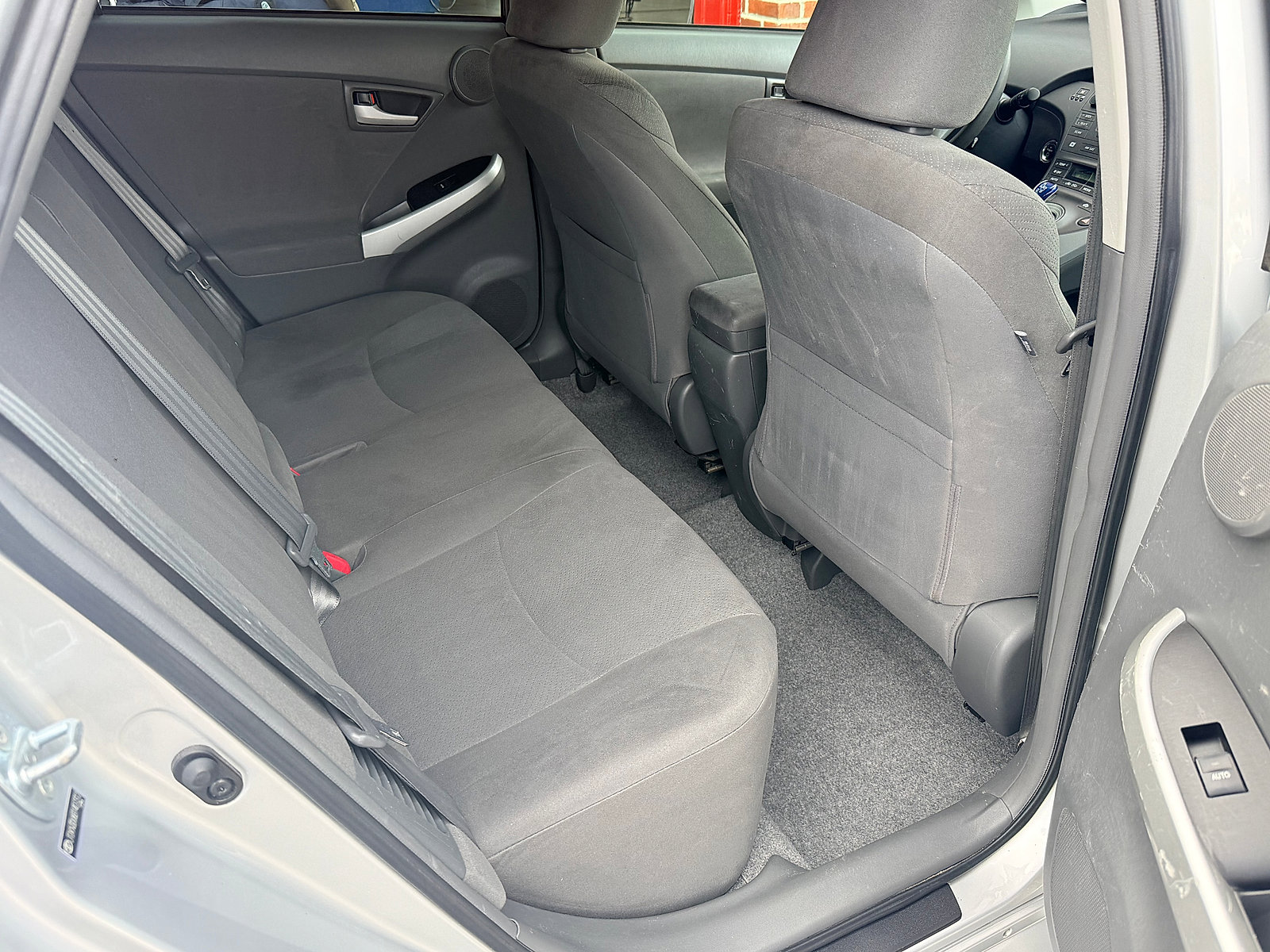Used 2011 Toyota Prius Three image 28