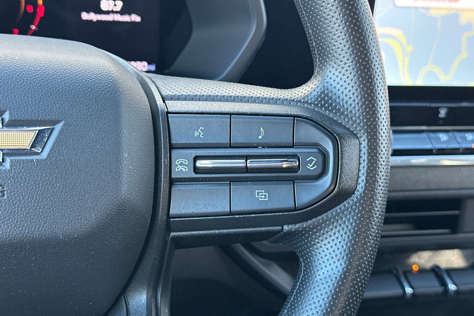 Used 2024 Chevrolet Colorado W/T image 27