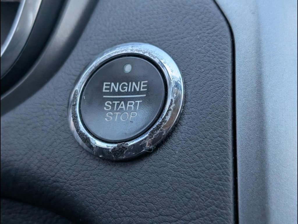 Used 2014 Ford Fusion Titanium FWD image 14