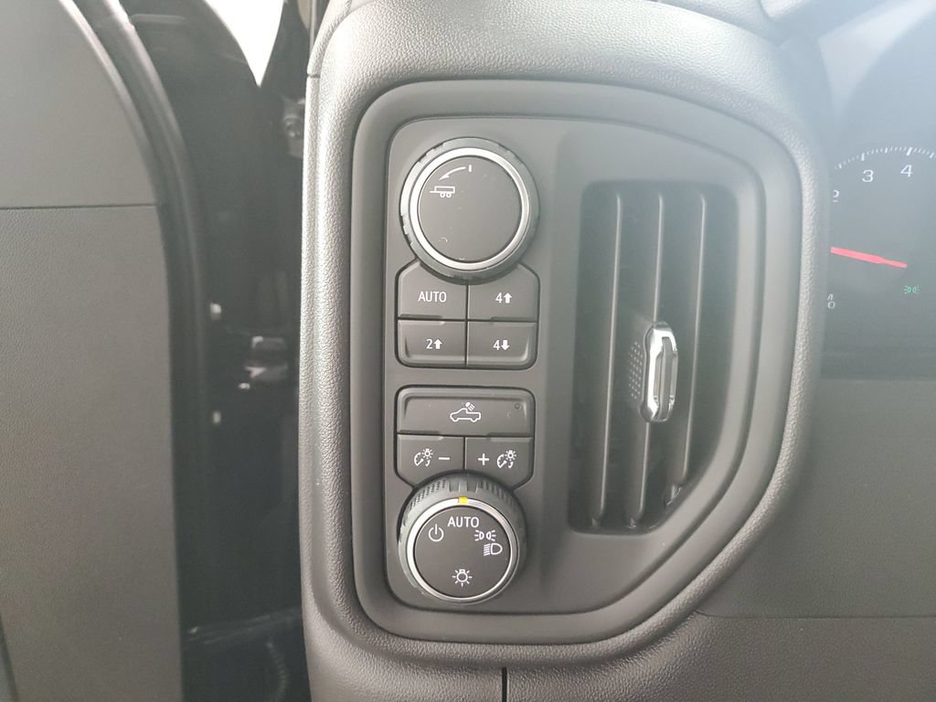 New 2026 Chevrolet Silverado 1500 Custom Trail Boss AWD/4WD image 23