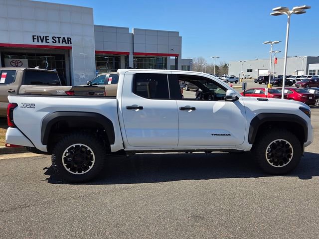 Used 2025 Toyota Tacoma TRD Off-Road w/ TRD Off Road Upgrade Package image 13