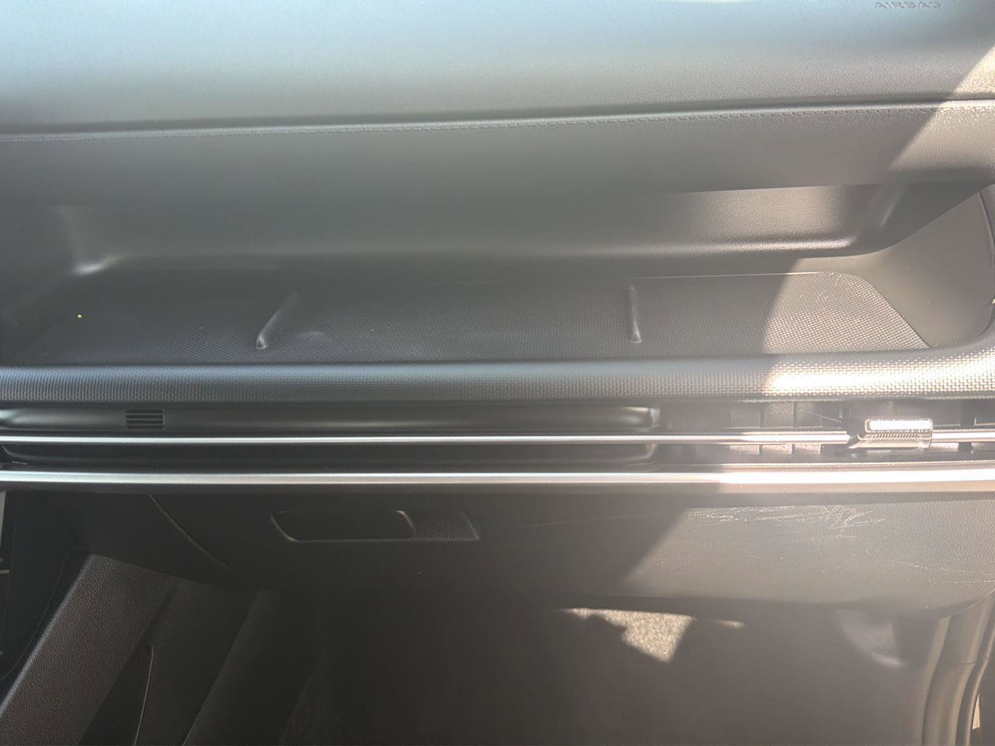 Used 2025 Hyundai Tucson SE image 32