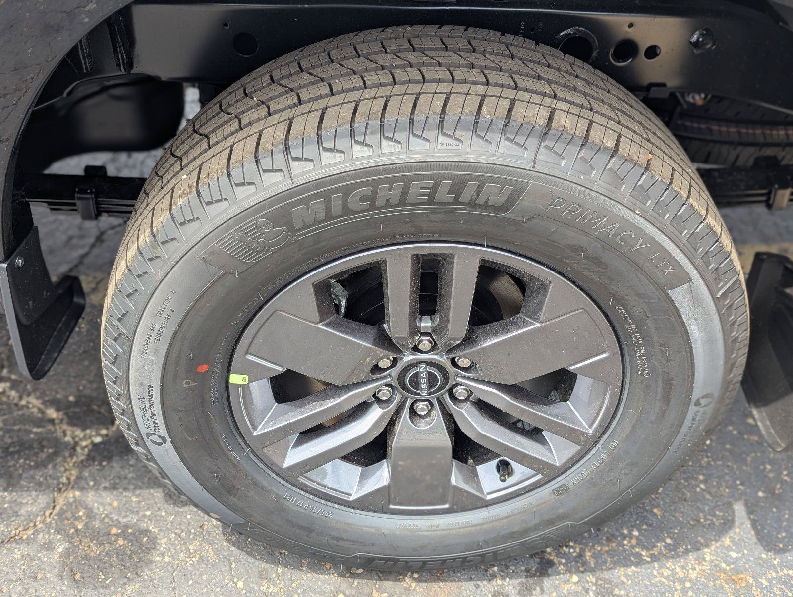 New 2026 Nissan Frontier SV w/ Tow Package AWD/4WD image 31