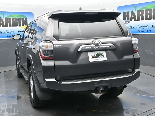 Used 2018 Toyota 4Runner SR5 Premium image 4