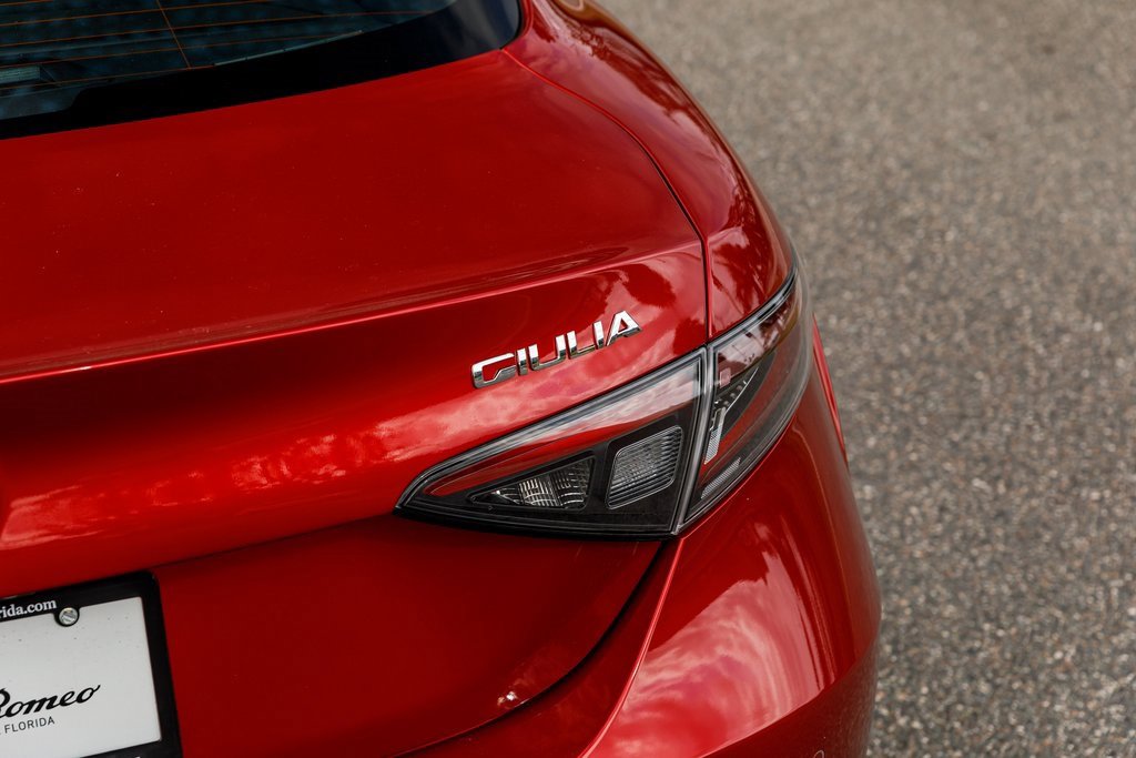 New 2025 Alfa Romeo Giulia AWD w/ Driving Assist Package image 9