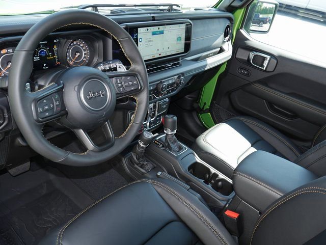 New 2025 Jeep Wrangler Unlimited Rubicon 392 image 19