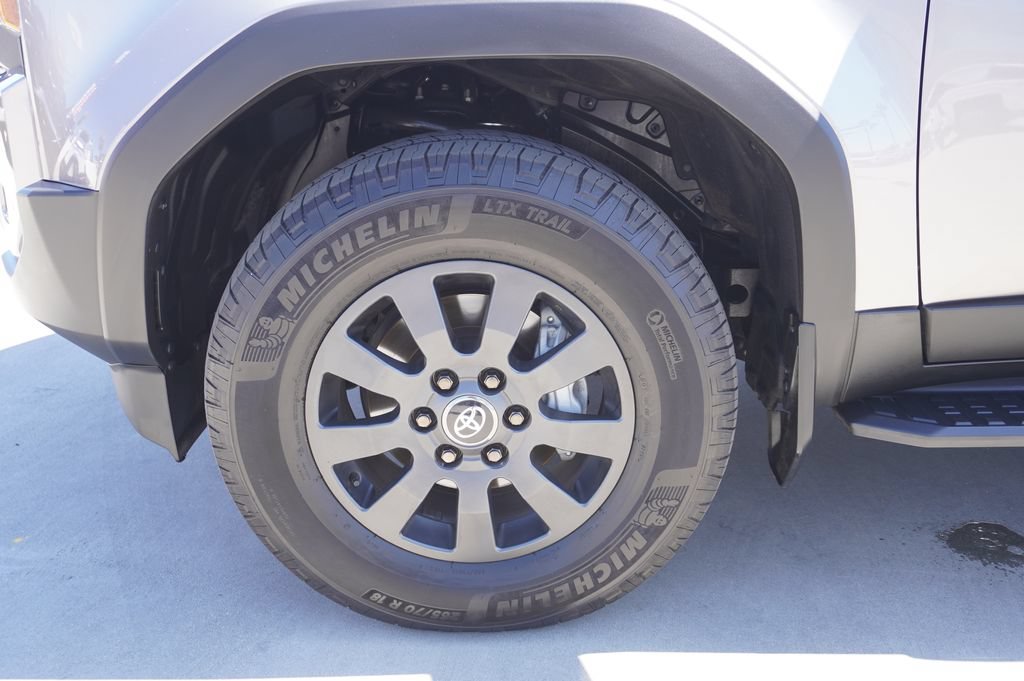Used 2025 Toyota Land Cruiser w/ Premium Package AWD/4WD image 27