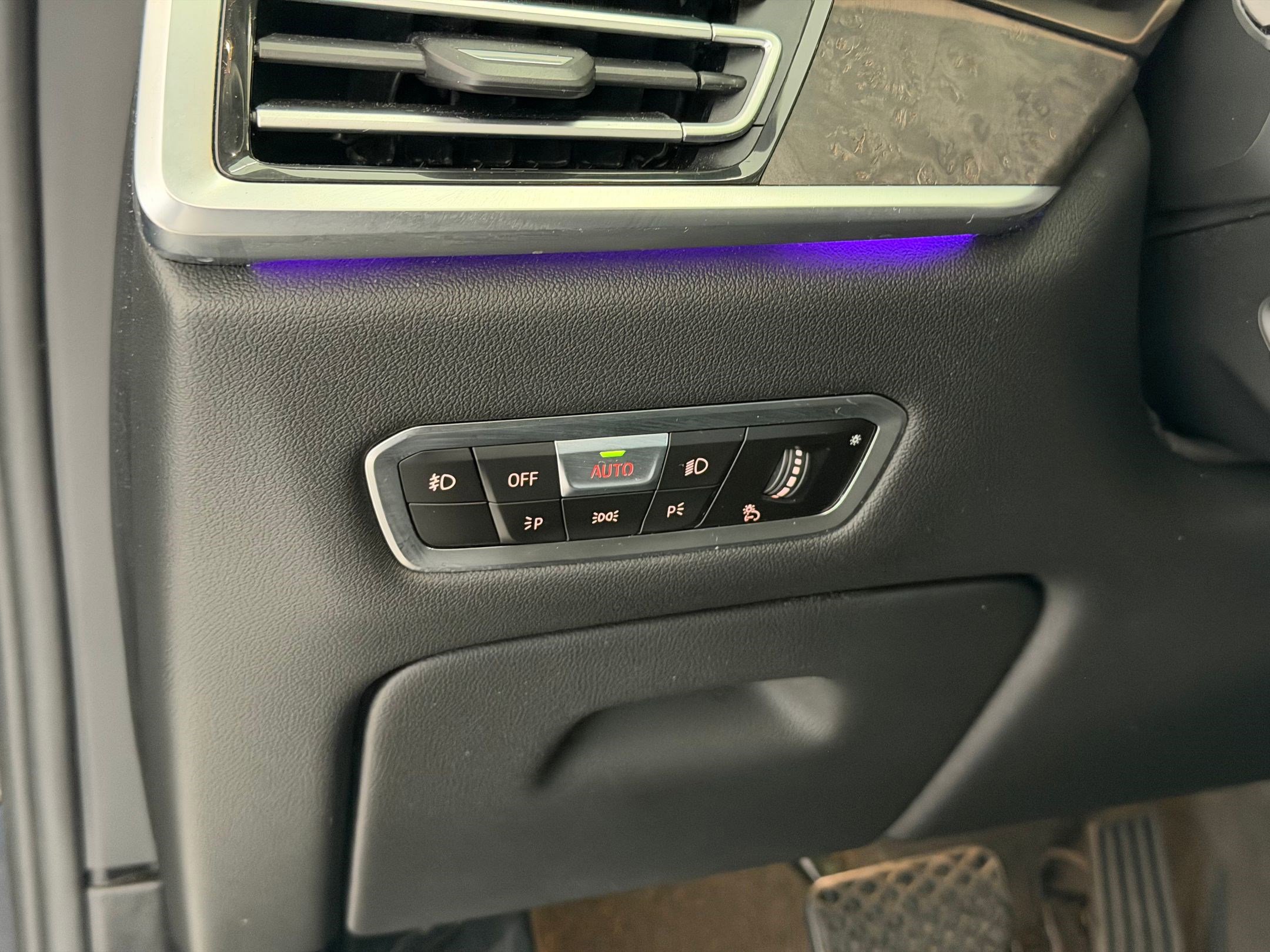 Used 2019 BMW X7 xDrive40i w/ Premium Package image 25