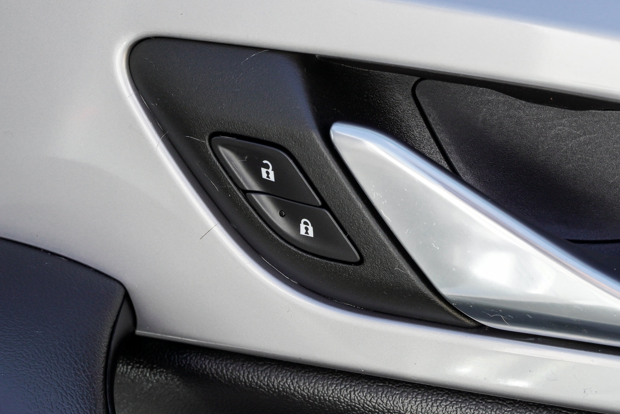 Used 2023 Chevrolet Blazer LT FWD image 29