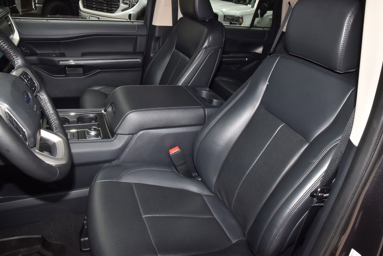 Certified 2024 Ford Expedition XLT AWD/4WD image 33