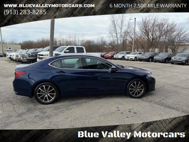 Used 2015 Acura TLX SH AWD V6 w/Tech 4dr Sedan w/T image 3