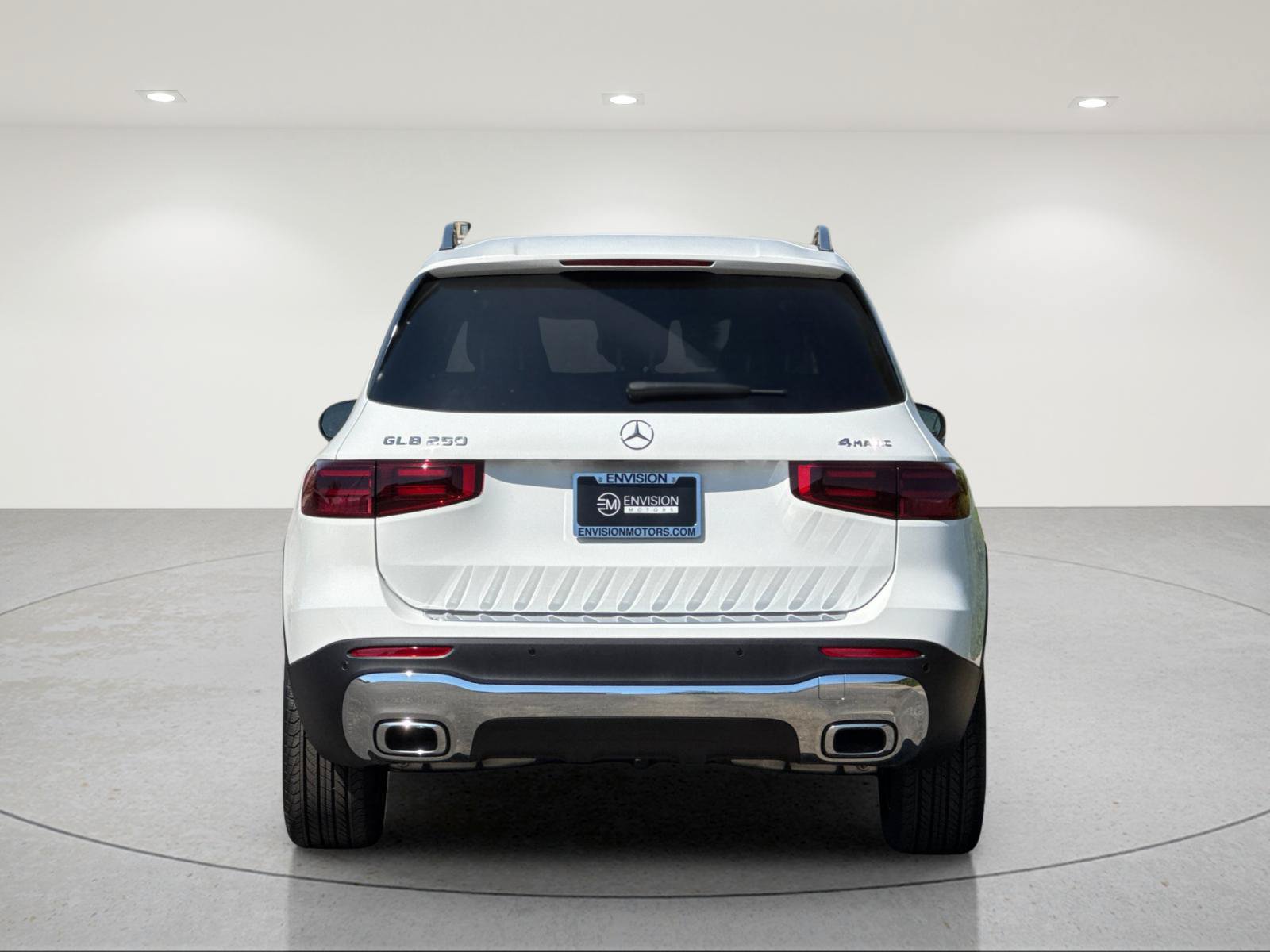 New 2026 Mercedes-Benz GLB 250 4MATIC image 4