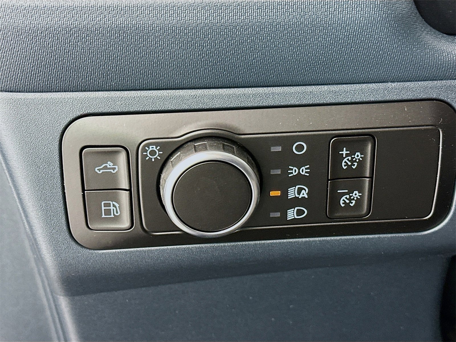 New 2025 Ford Maverick XLT w/ Equipment Group 301A image 13