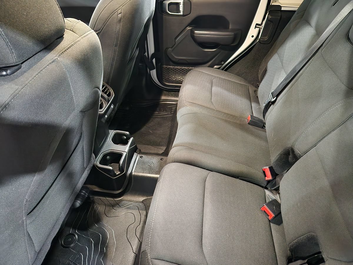 Used 2019 Jeep Wrangler Unlimited Sport S AWD/4WD image 37