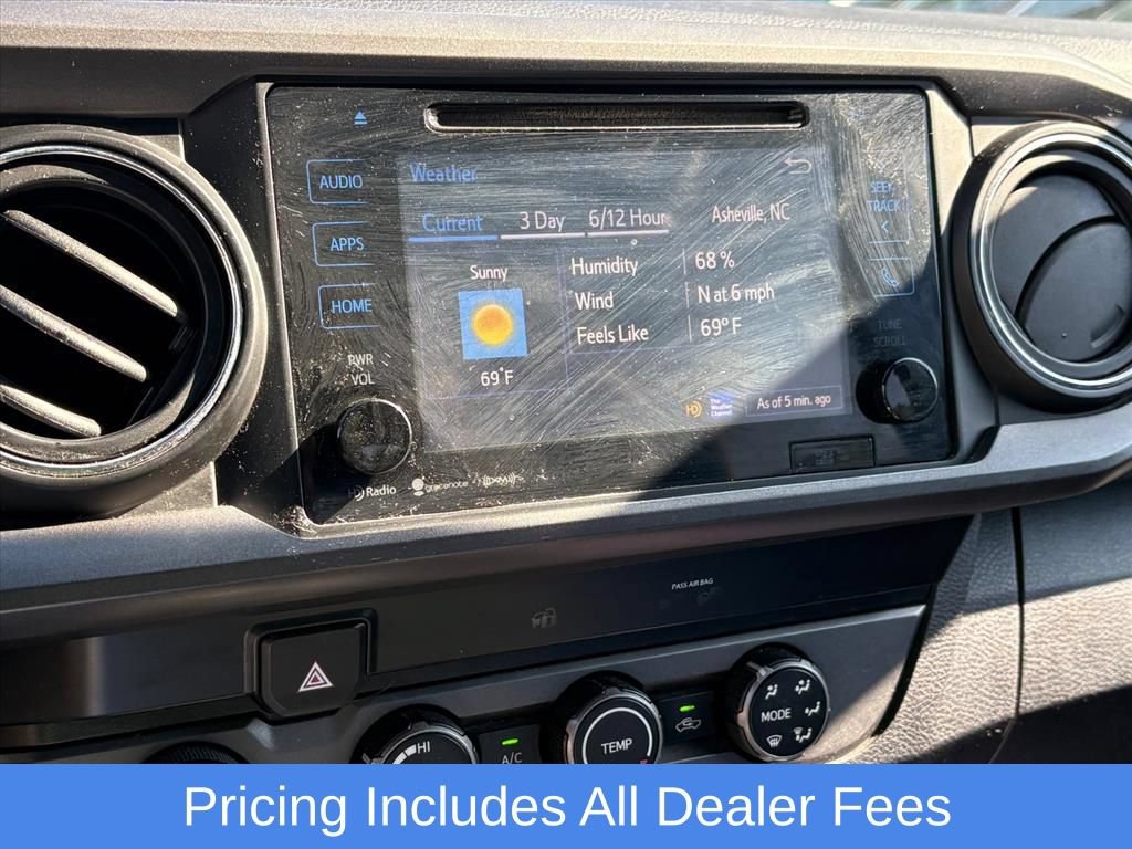 Used 2019 Toyota Tacoma TRD Off-Road AWD/4WD image 11