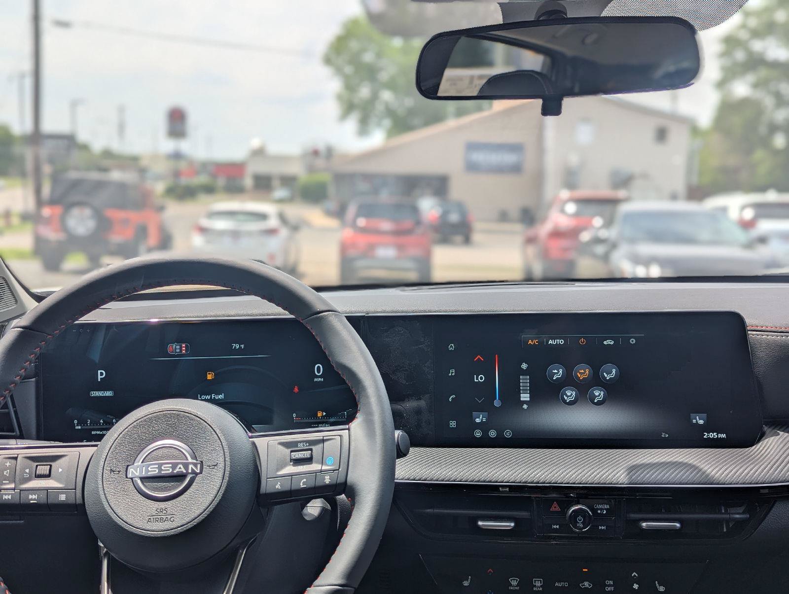 New 2026 Nissan Kicks SR w/ Cold Weather Package AWD/4WD image 18