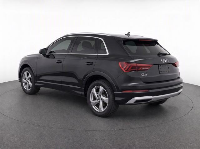 Used 2020 Audi Q3 2.0T Premium AWD/4WD image 5