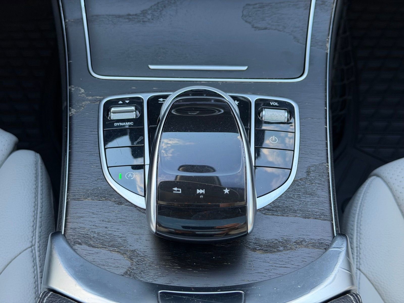 Used 2017 Mercedes-Benz C 300 Sedan image 20