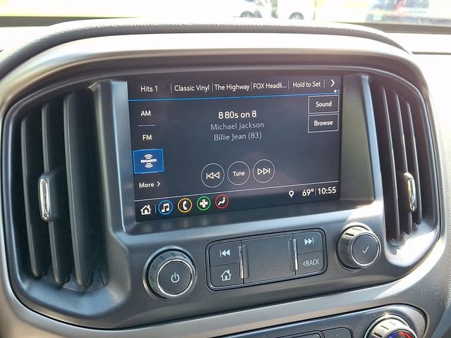 Used 2021 Chevrolet Colorado Z71 w/ Z71 Midnight Edition AWD/4WD image 16