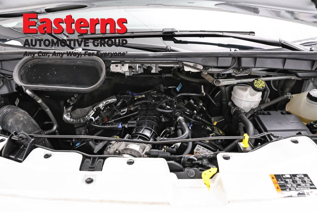 Used 2023 Ford Transit 350 XLT RWD image 7