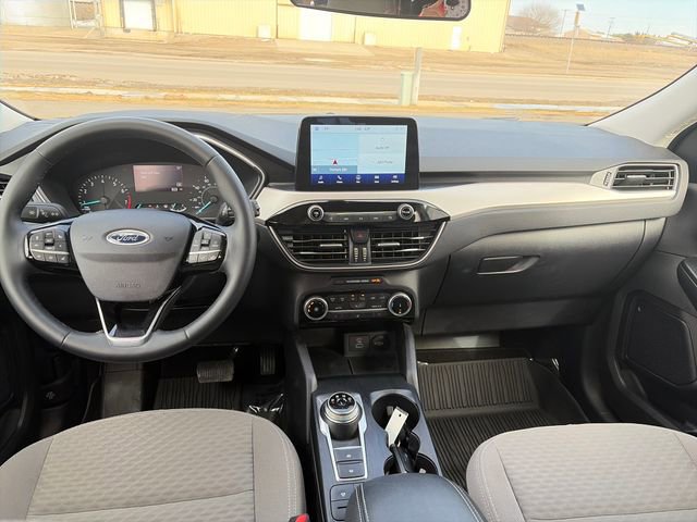 Used 2022 Ford Escape SE w/ Cold Weather Package image 28