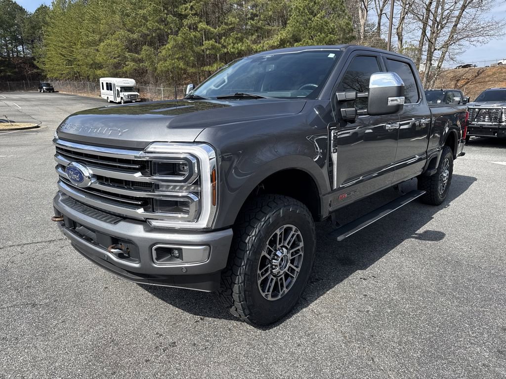 Used 2024 Ford F250 Limited image 3