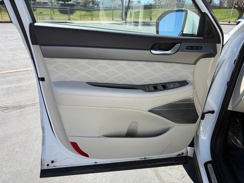 Used 2021 Hyundai Palisade Calligraphy w/ Cargo Package image 9