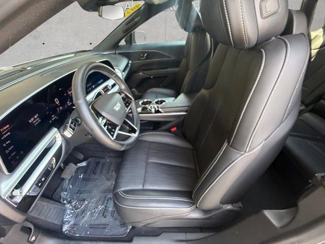 Certified 2024 Cadillac Lyriq Luxury RWD image 15