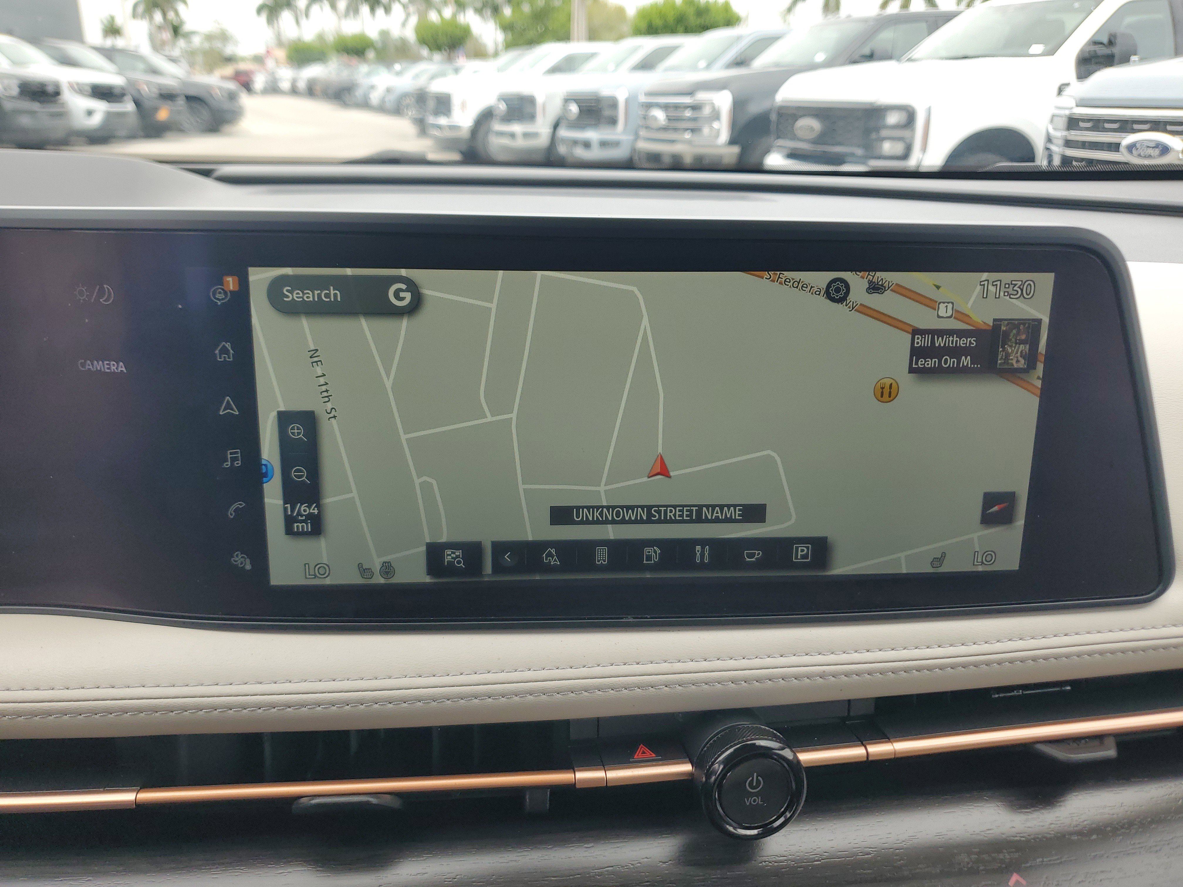 Used 2025 Nissan Ariya AWD image 10