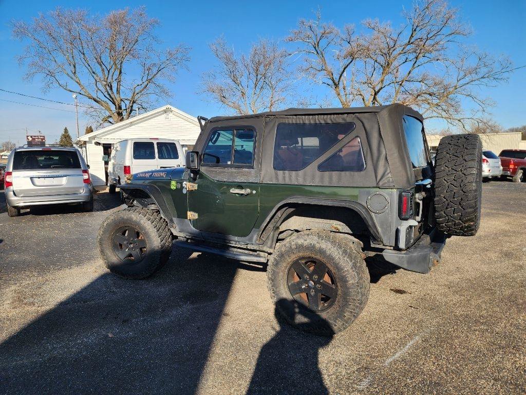Used 2007 Jeep Wrangler Sahara AWD/4WD image 8