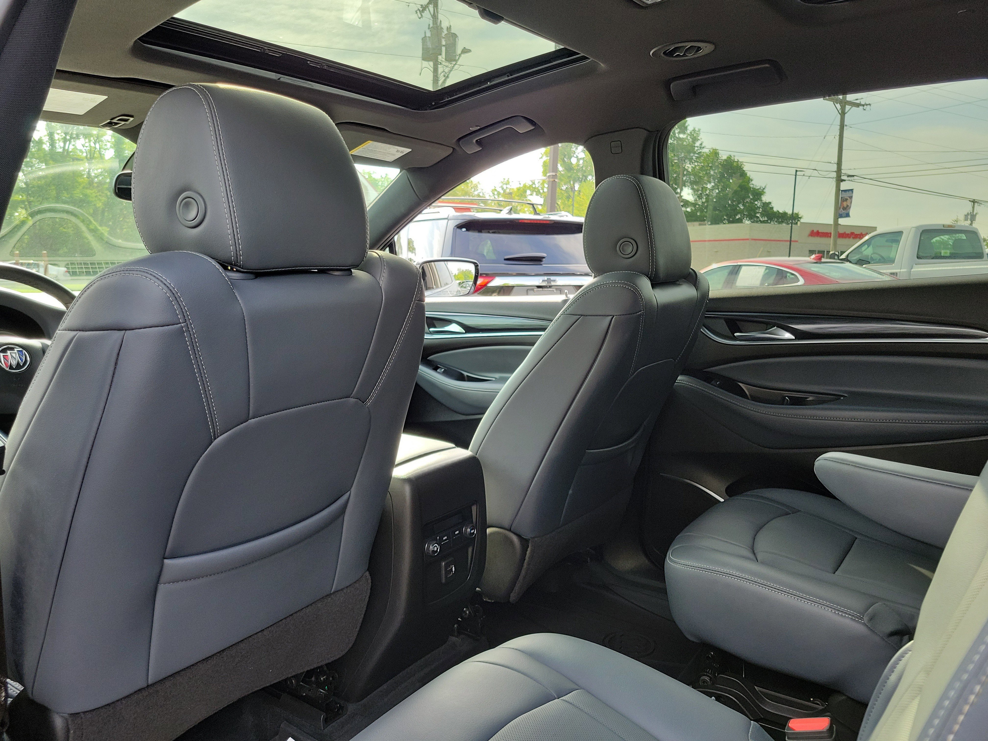 Used 2023 Buick Enclave Essence w/ Experience Buick Package image 14