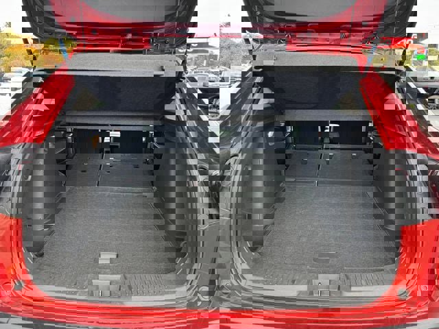 Used 2024 Chevrolet Trax LT w/ Driver Confidence Package image 29