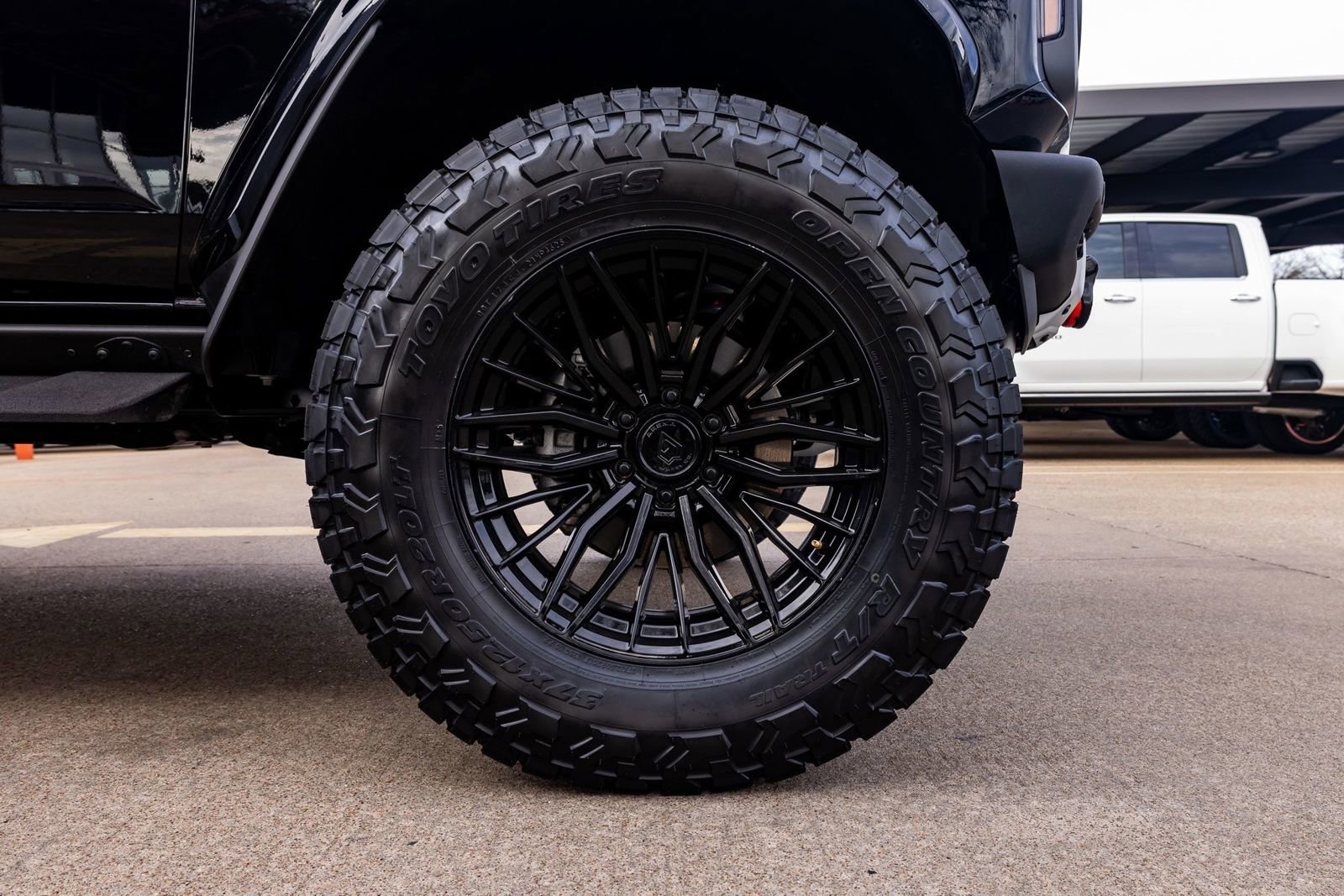 Used 2024 Ford Bronco Raptor AWD/4WD image 12