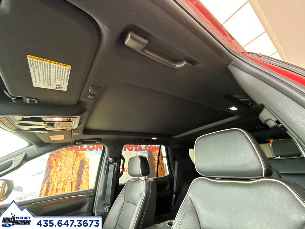 Used 2024 Chevrolet Tahoe Premier w/ Premium Package AWD/4WD image 14