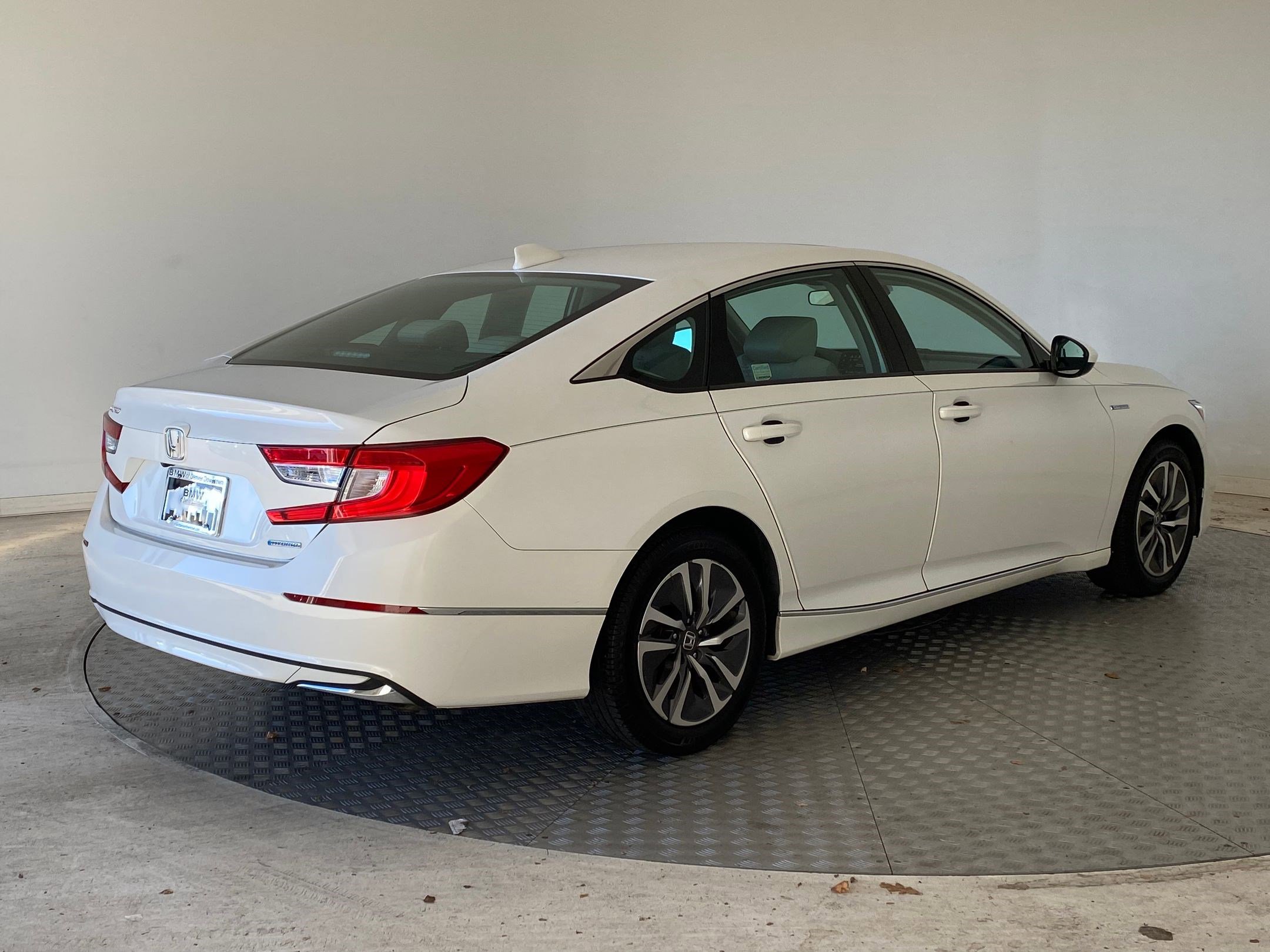 Used 2018 Honda Accord EX image 8