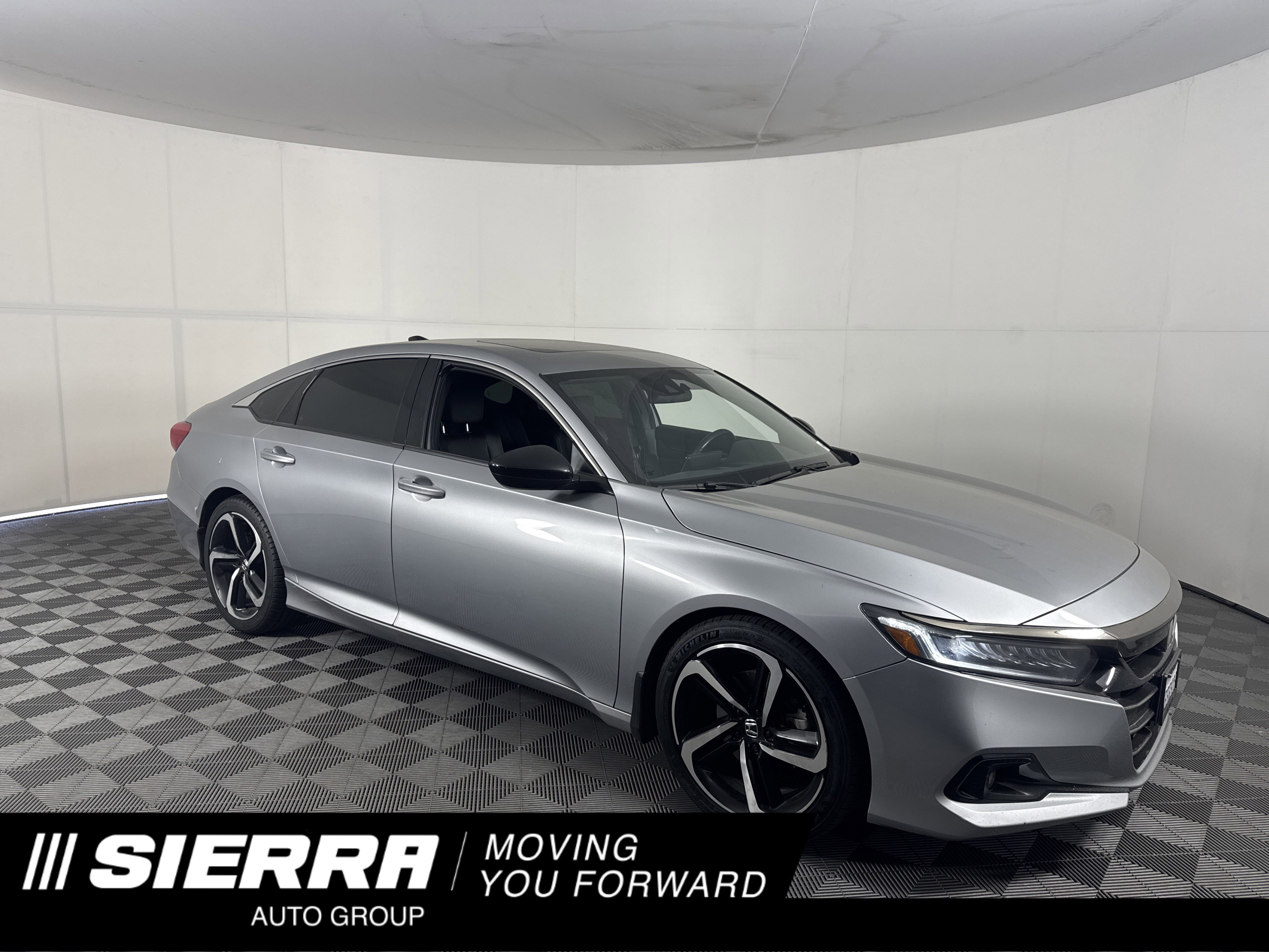 Used 2022 Honda Accord Sport image 1
