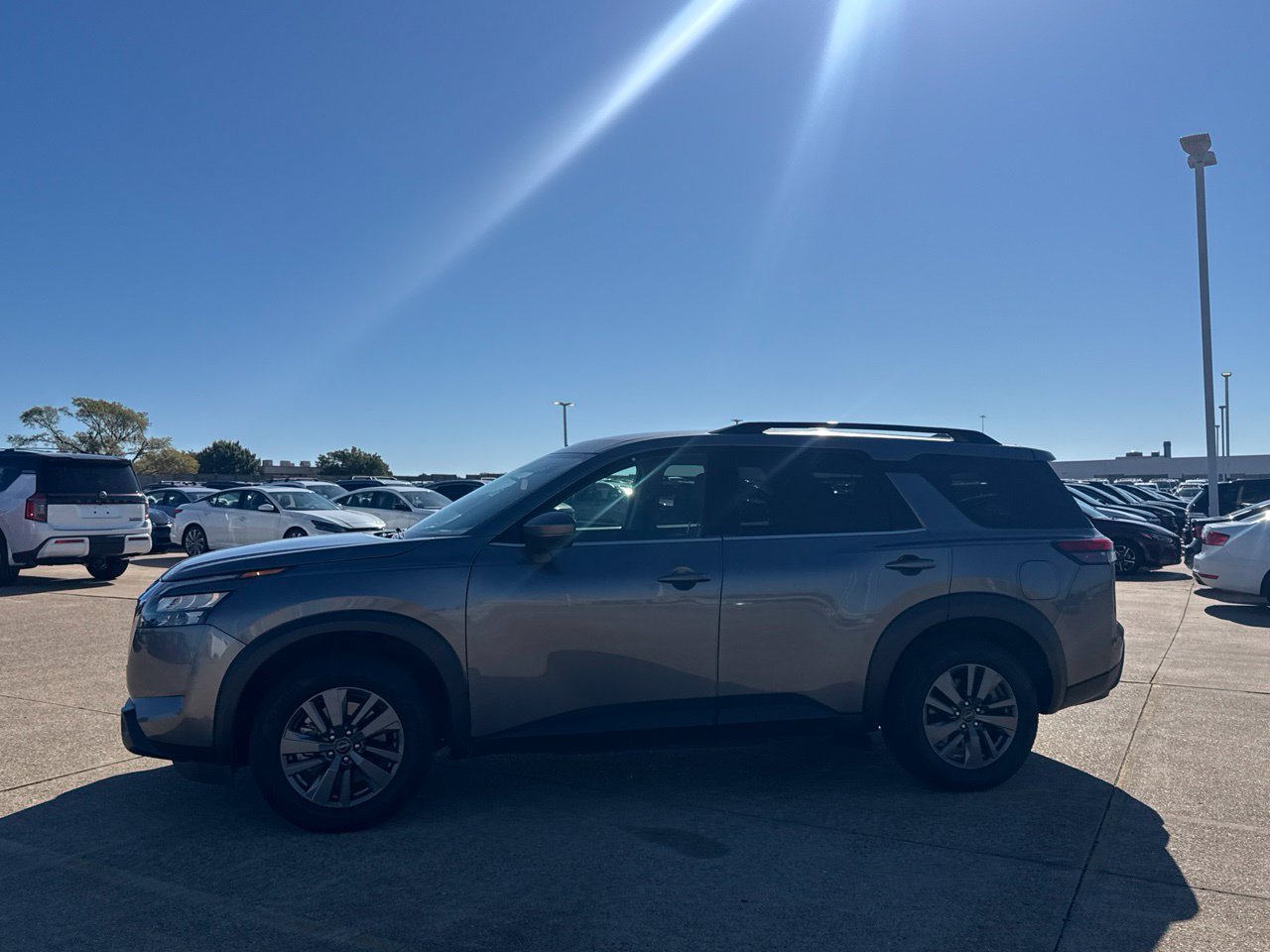 Certified 2024 Nissan Pathfinder SV w/ Cargo Package AWD/4WD image 12