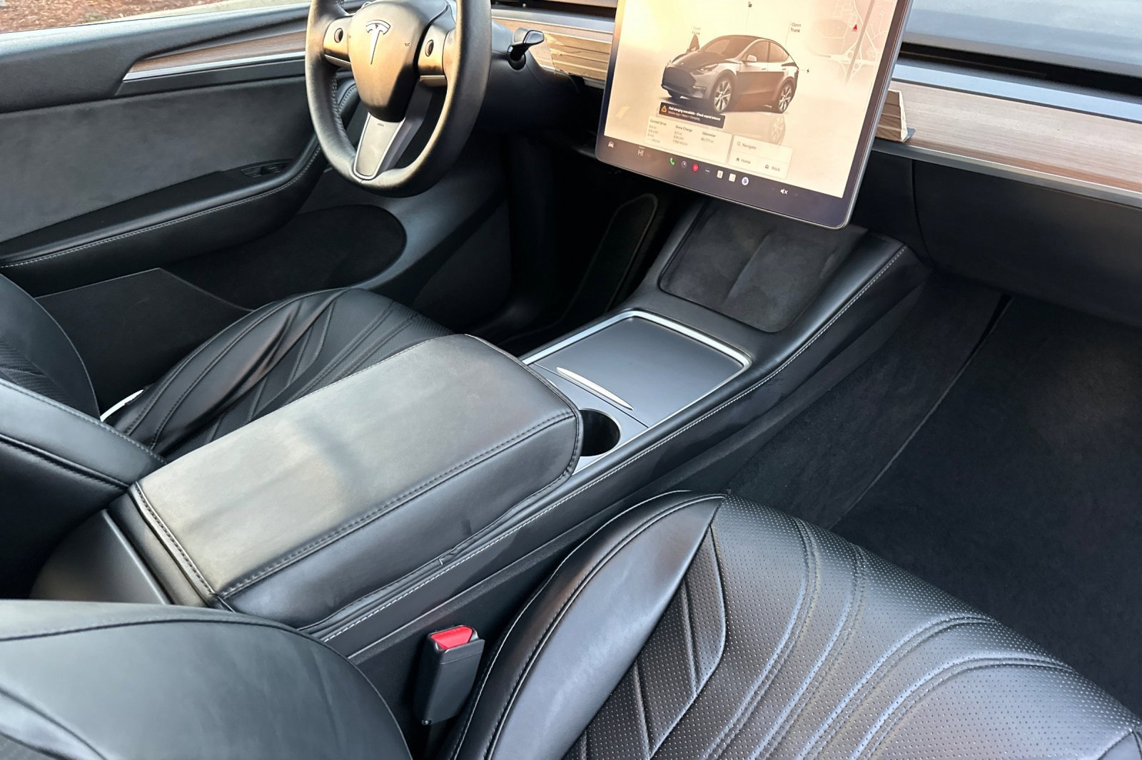 Used 2023 Tesla Model Y Long Range image 17