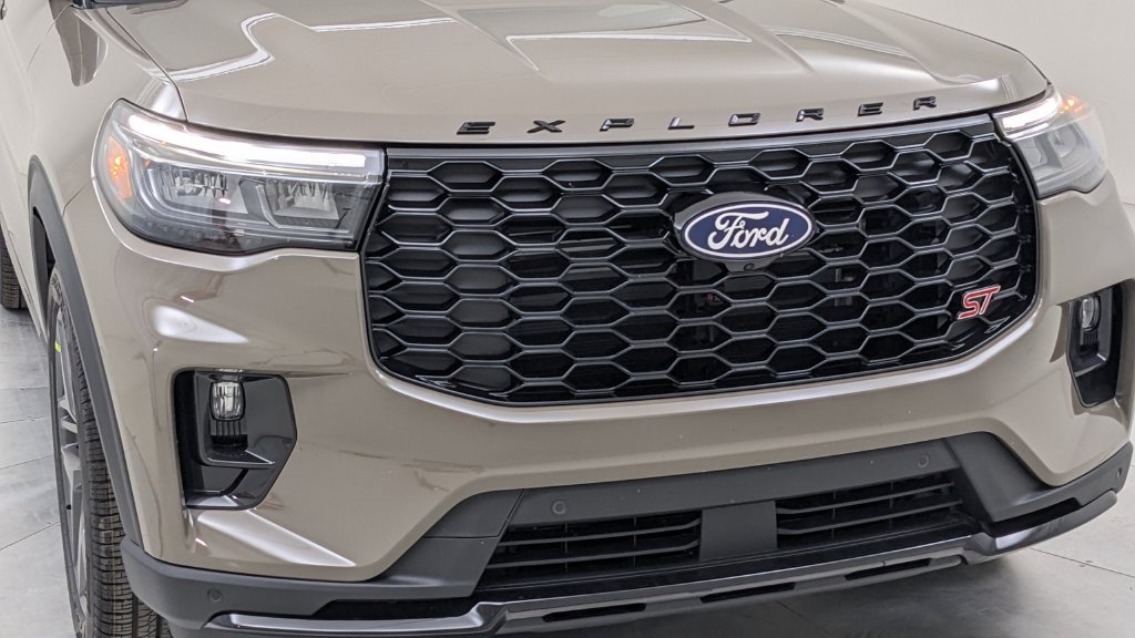 New 2027 Ford Explorer ST w/ Sun And Sound Package AWD/4WD image 42