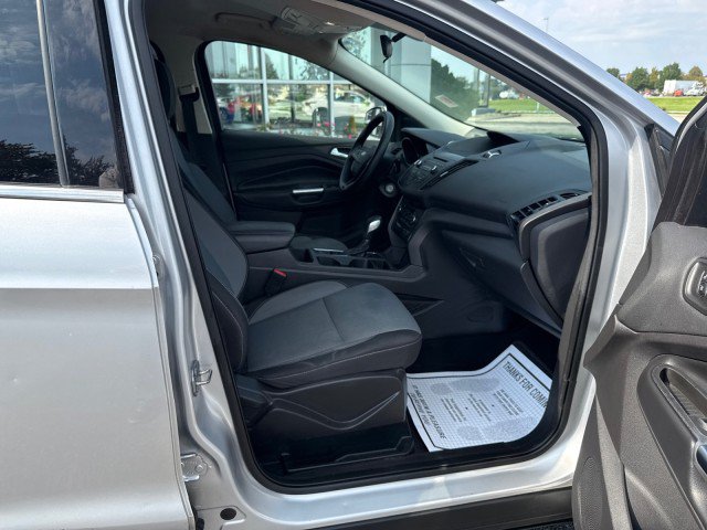 Used 2018 Ford Escape SE FWD image 29