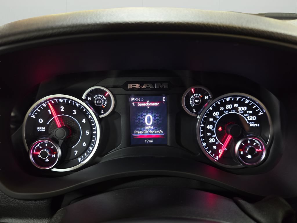 New 2026 RAM 3500 Tradesman AWD/4WD image 20