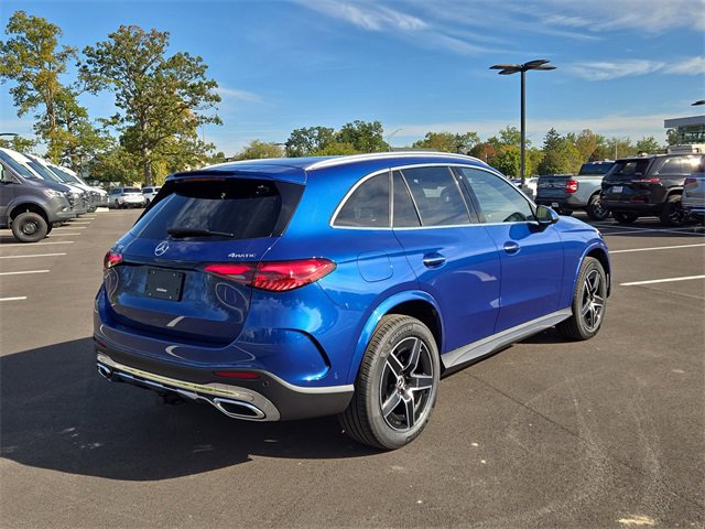 New 2026 Mercedes-Benz GLC 300 4MATIC image 3