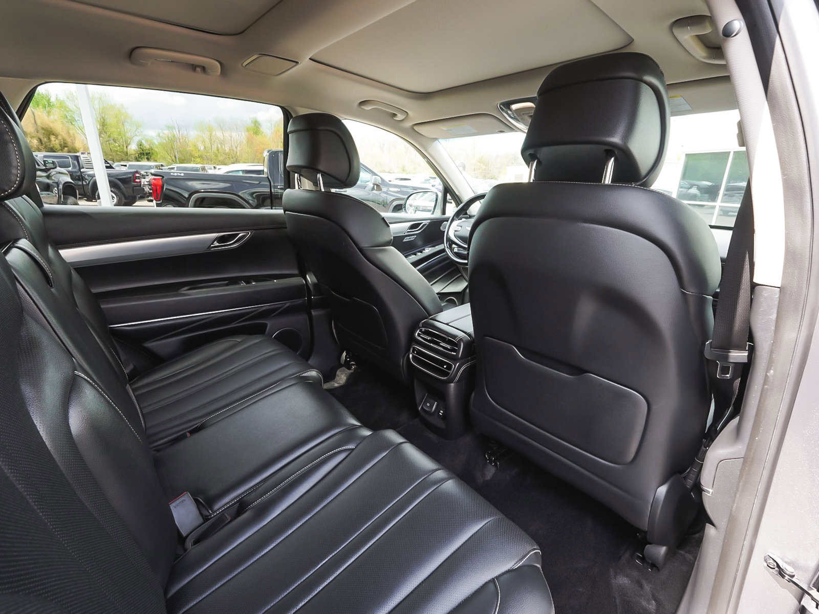 Used 2021 Genesis GV80 2.5T Select AWD/4WD image 43
