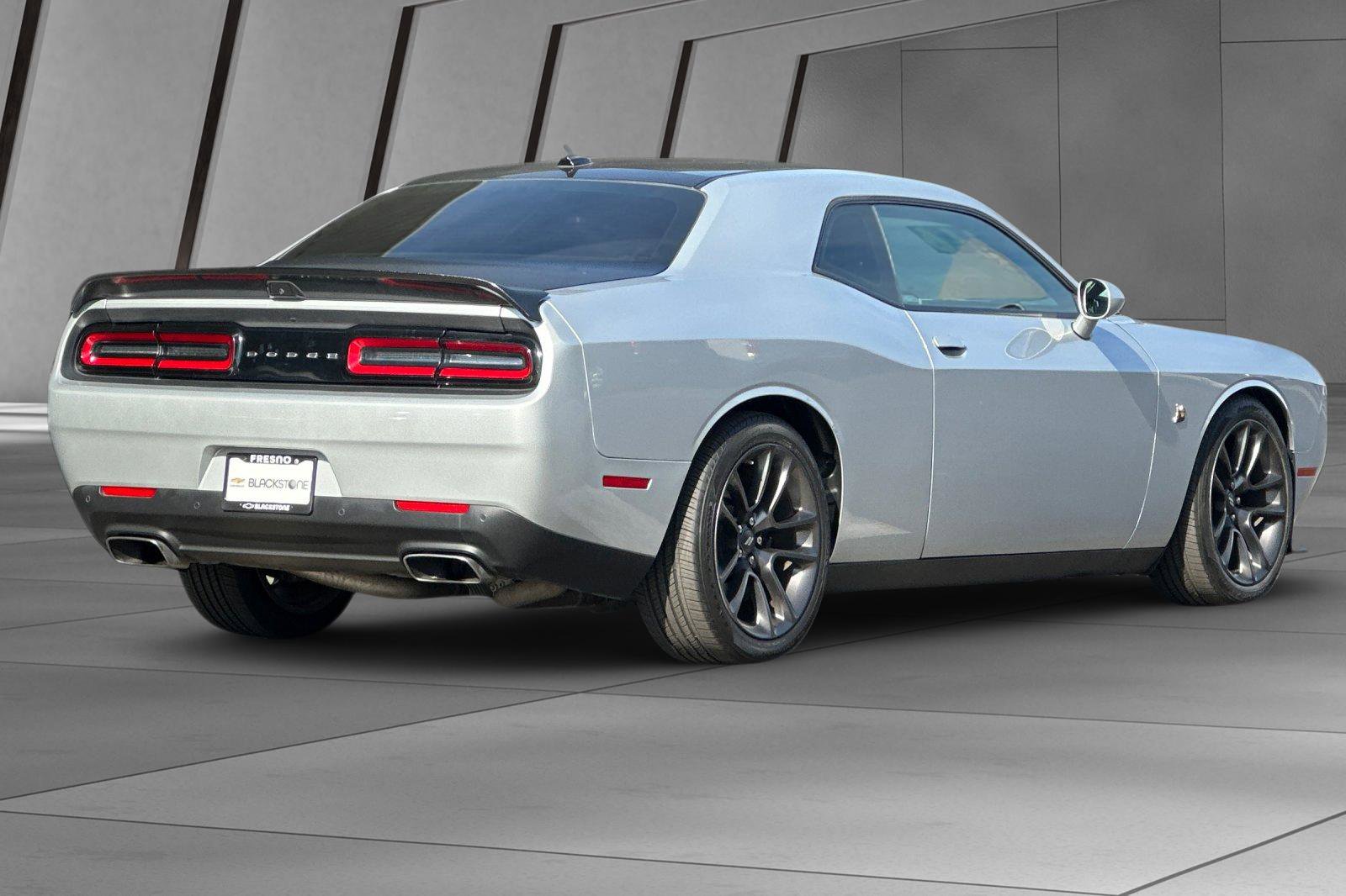 Used 2021 Dodge Challenger R/T Scat Pack w/ Shaker Package image 4