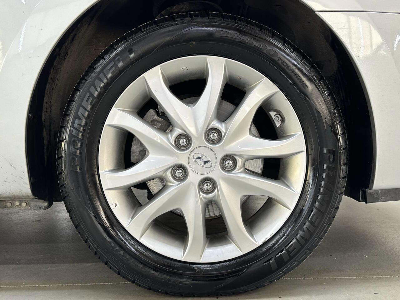 Used 2009 Hyundai Elantra image 30